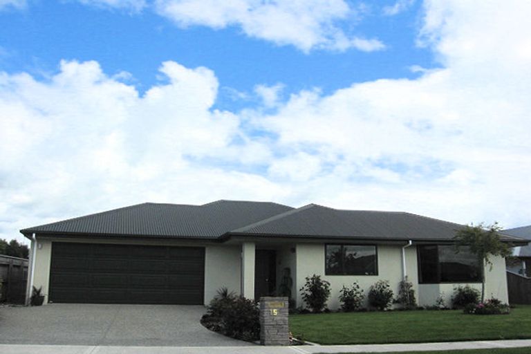 Photo of property in 15 Kendall View, Stoke, Nelson, 7011