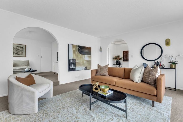 Photo of property in 3b Hunter Place, Merrilands, New Plymouth, 4312