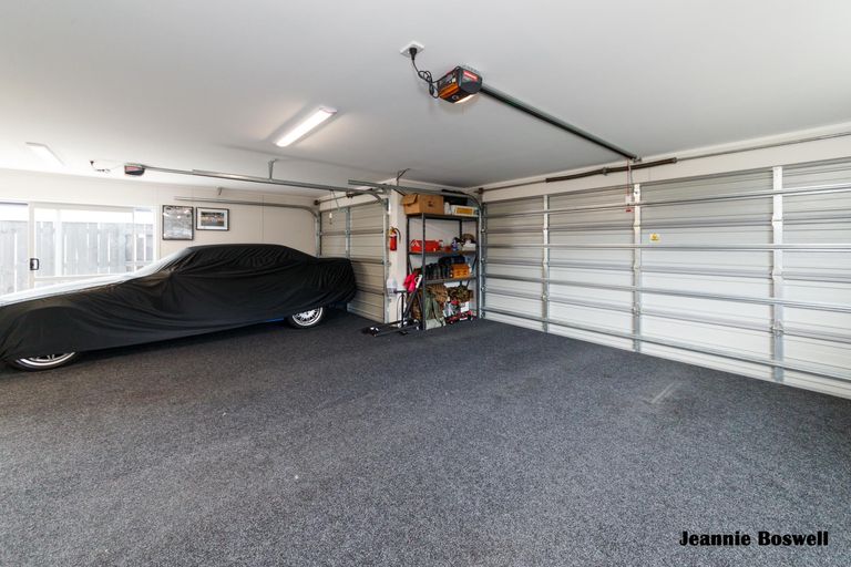 Photo of property in 7 Morocco Terrace, Kelvin Grove, Palmerston North, 4414