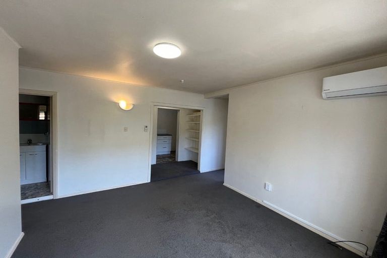 Photo of property in 27 Mccoll Street, Vogeltown, Wellington, 6021