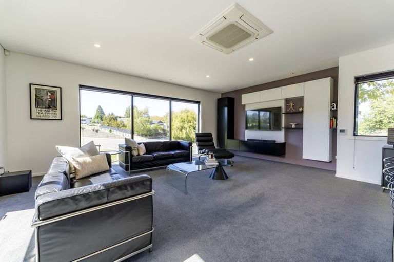 Photo of property in 124 Mountain View Road, Gleniti, Timaru, 7910