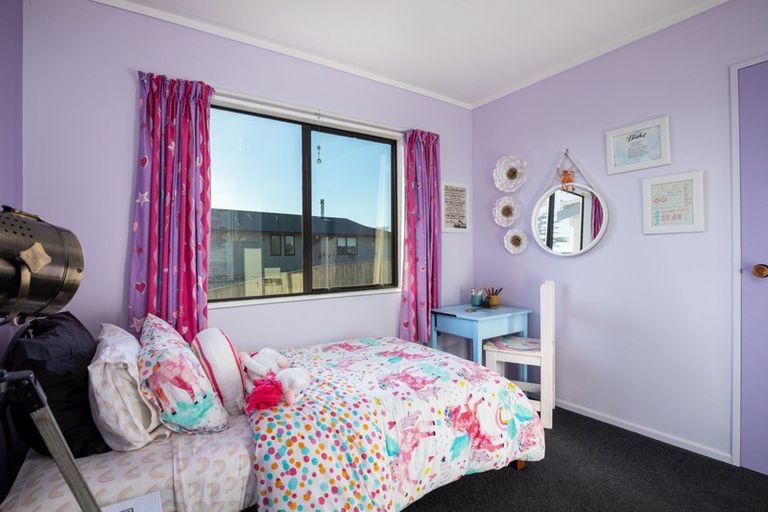 Photo of property in 16 Aratapu Street, Waitara, 4320