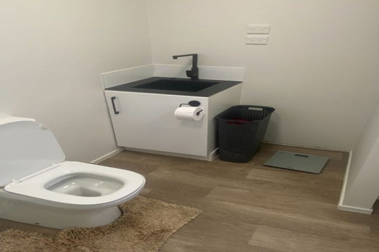 Photo of property in 2/36 Anne Mclean Drive, Bayview, Auckland, 0629