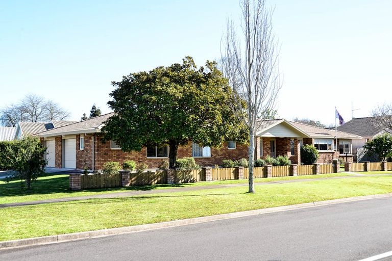 Photo of property in 51 Endeavour Avenue, Flagstaff, Hamilton, 3210