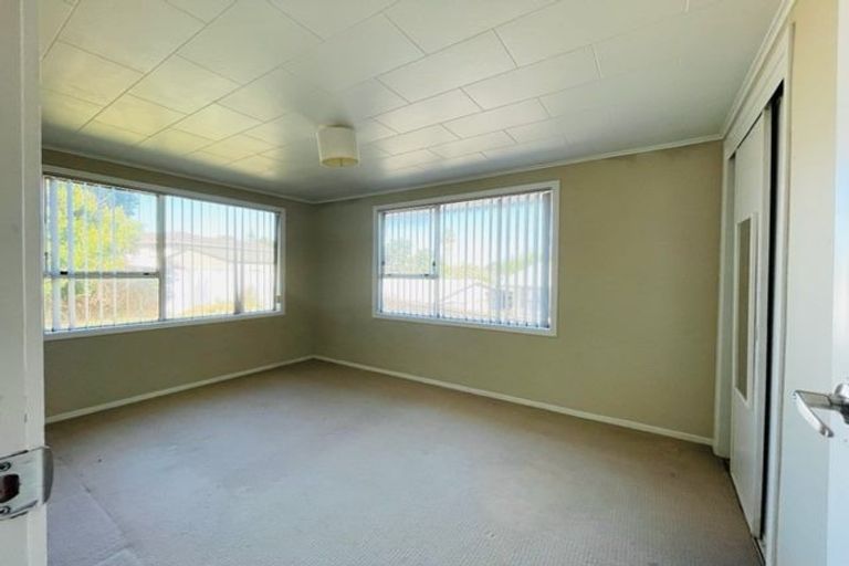 Photo of property in 38 Burbank Avenue, Manurewa, Auckland, 2102