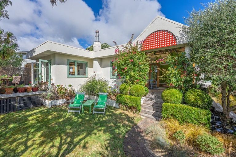 Photo of property in 42 Poplar Avenue, Raumati South, Paraparaumu, 5032