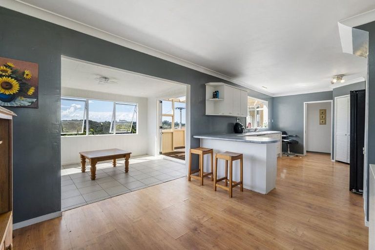 Photo of property in 141 Manuka Road, Bayview, Auckland, 0629