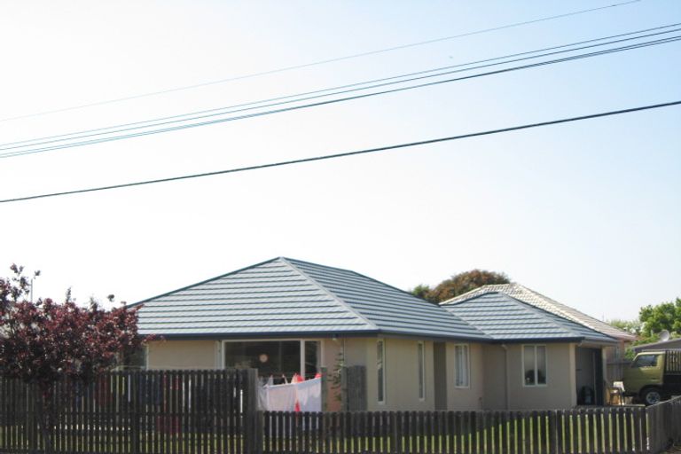 Photo of property in 62a Rowses Road, Aranui, Christchurch, 8061