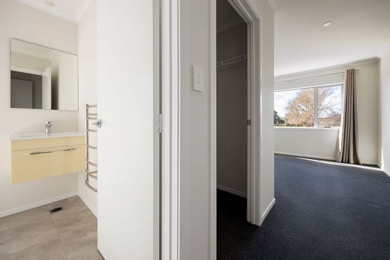 Photo of property in 11 Anna Jean Crescent, Flagstaff, Hamilton, 3210