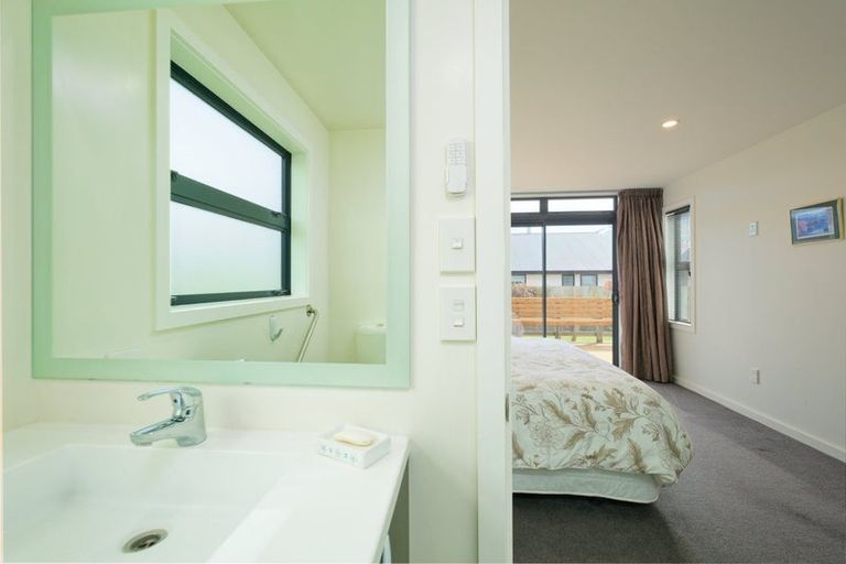 Photo of property in 43 Miromiro Drive, Kaikoura, 7300