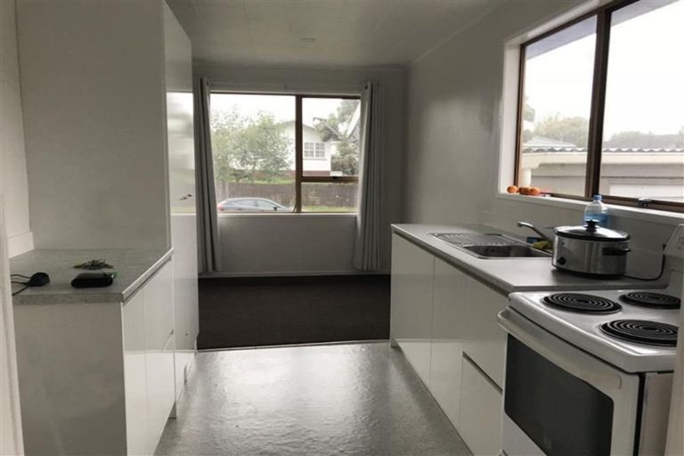 Photo of property in 1a Pawa Place, Manurewa, Auckland, 2102