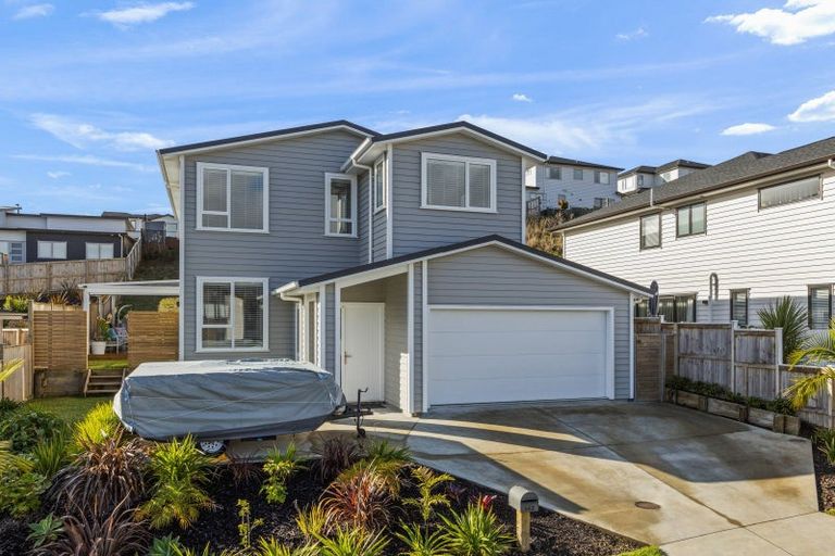 Photo of property in 140 Godfrey Drive, Orewa, 0931