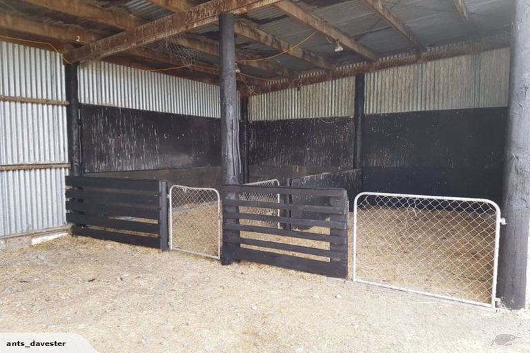 Photo of property in 327 Thwaites Road, Hororata, Darfield, 7572