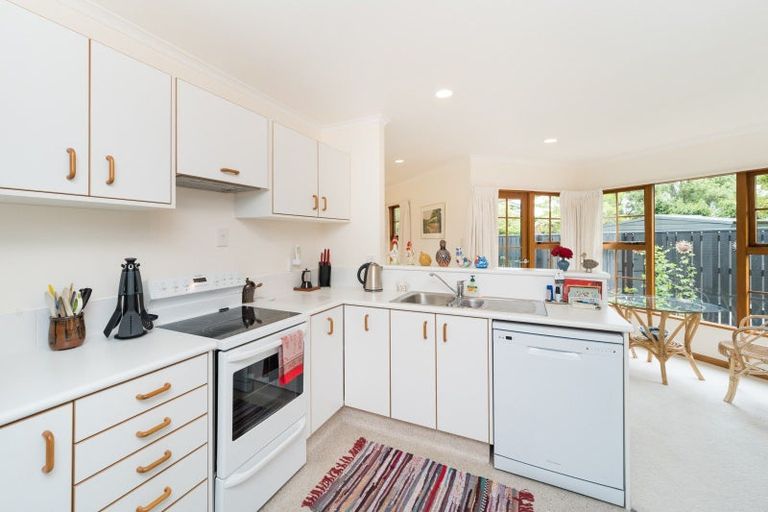 Photo of property in 88 Clifton Terrace, Fitzherbert, Palmerston North, 4410