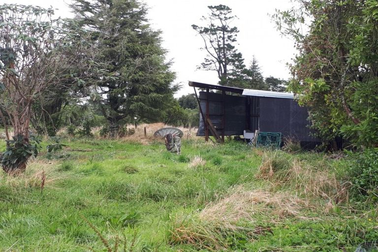 Photo of property in 211 Surrey Road, Tariki, Inglewood, 4388