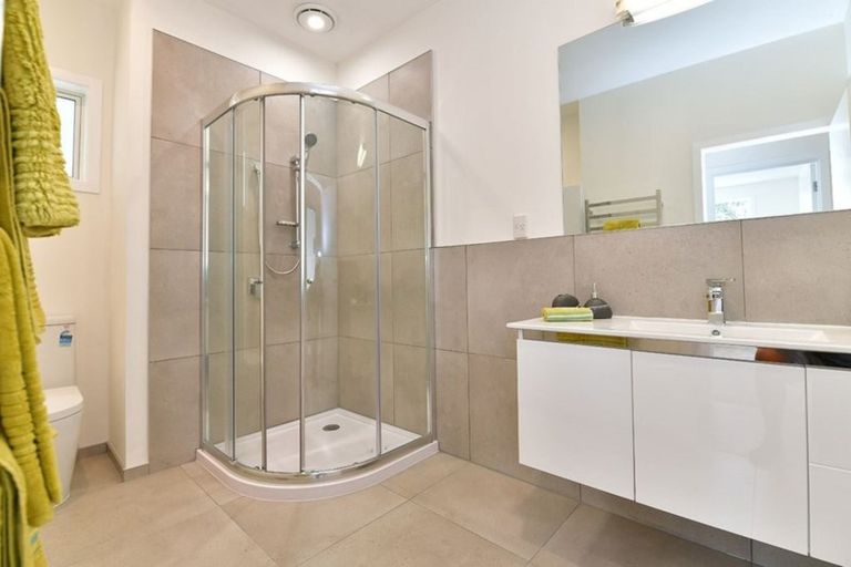 Photo of property in 877 Whangaparaoa Road, Manly, Whangaparaoa, 0930