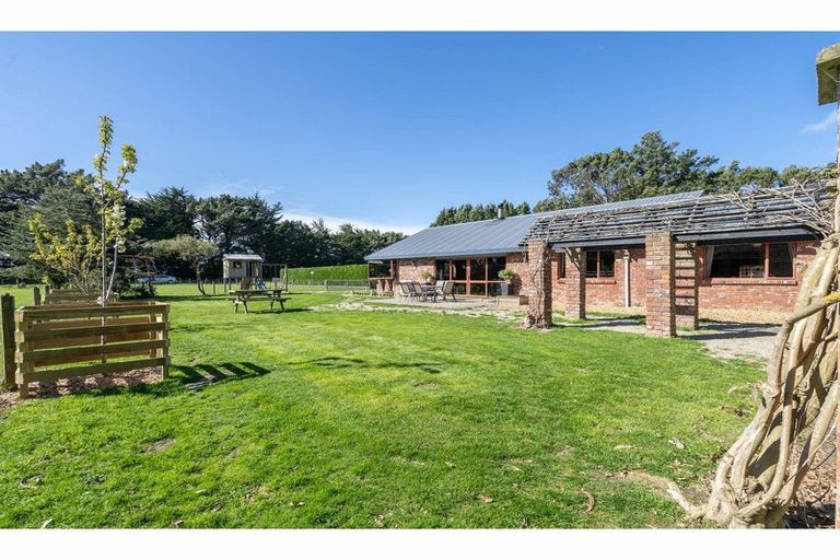 Photo of property in 148 Aicken Road, Otatara, Invercargill, 9879