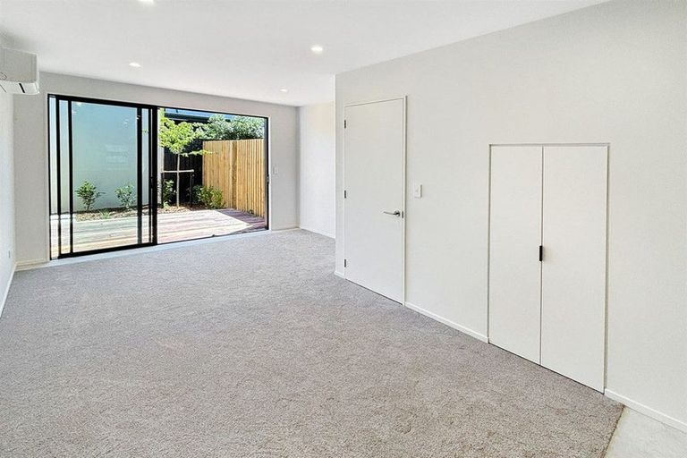 Photo of property in 3/24 Devonport Lane, St Albans, Christchurch, 8014