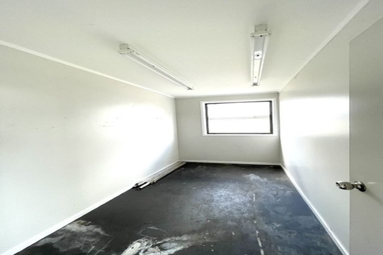 Photo of property in 320 Fitzgerald Road, Drury, 2577