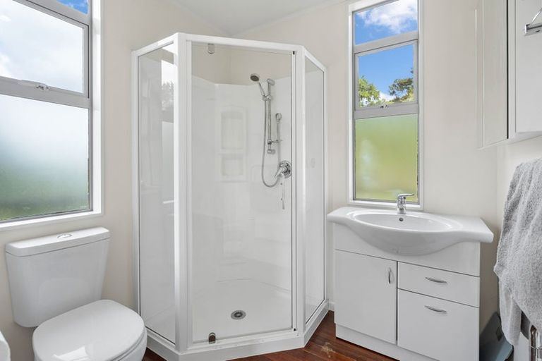 Photo of property in 18 Clapham Road, Whareora, Whangarei, 0175