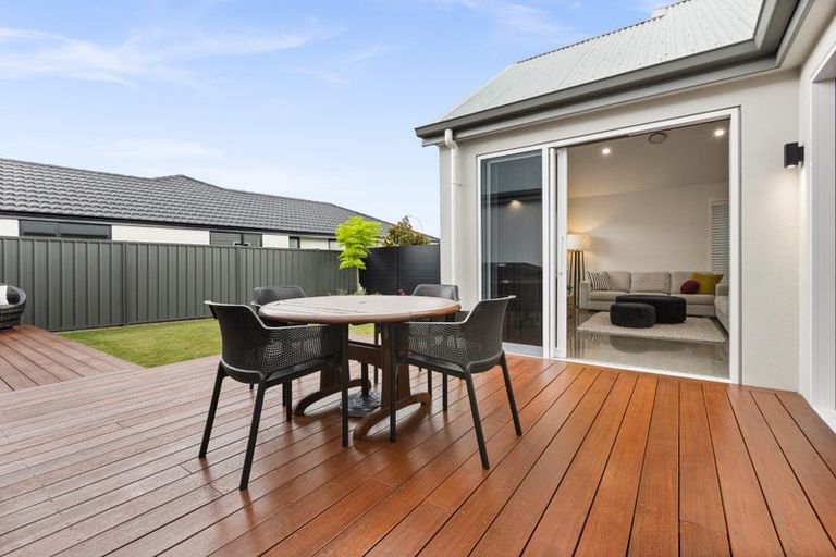 Photo of property in Lyndhurst Road, Frimley, Hastings, 4120