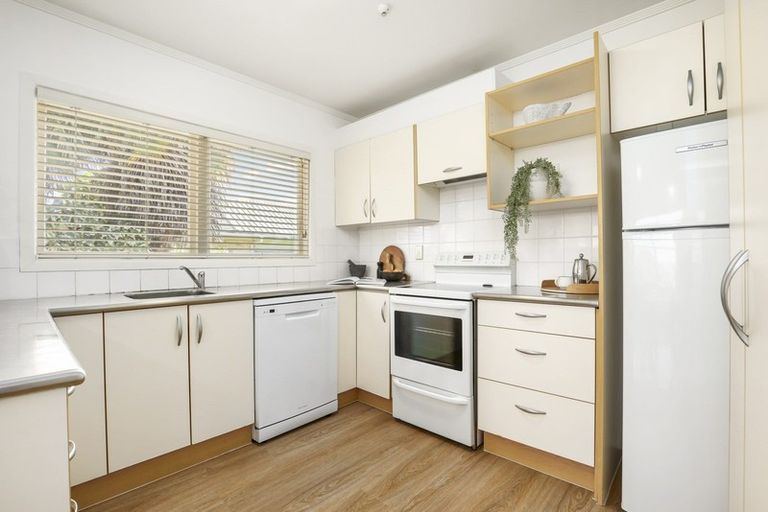 Photo of property in 16 Herbert Road, Queenwood, Hamilton, 3210