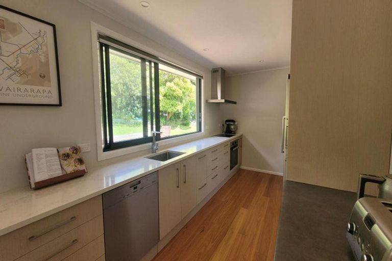 Photo of property in 12 Taupo Crescent, Plimmerton, Porirua, 5026