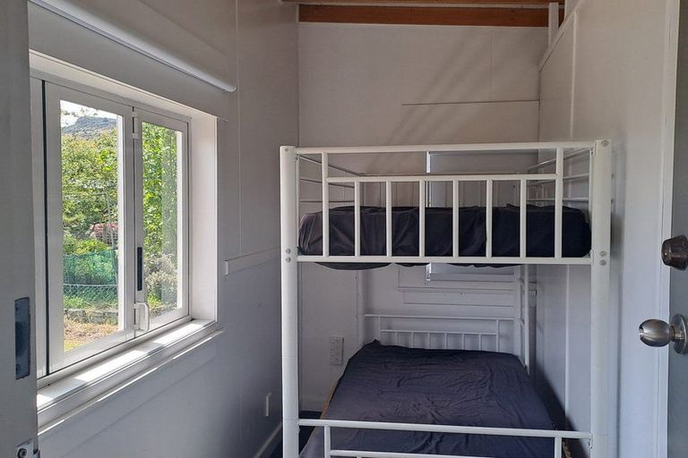 Photo of property in 131 Branxholm Street, Roxburgh, 9500