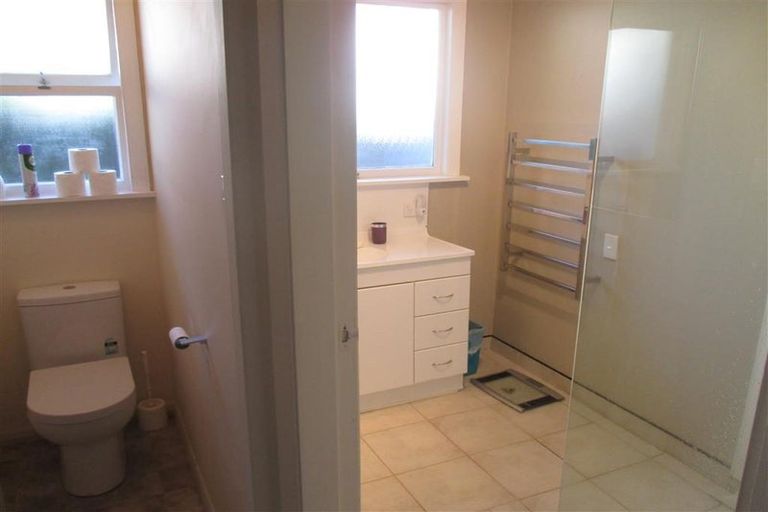 Photo of property in 2/138 Studholme Street, Somerfield, Christchurch, 8024