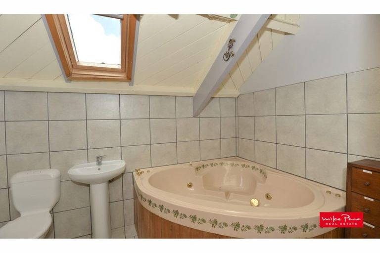 Photo of property in 121 Church Road, Ngararatunua, Kamo, 0185