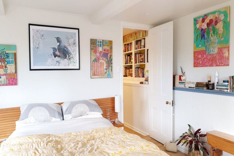 Photo of property in 14 Maning Street, Kohukohu, 0491