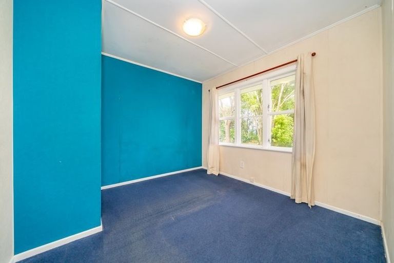 Photo of property in 231 Bedford Street, Cannons Creek, Porirua, 5024