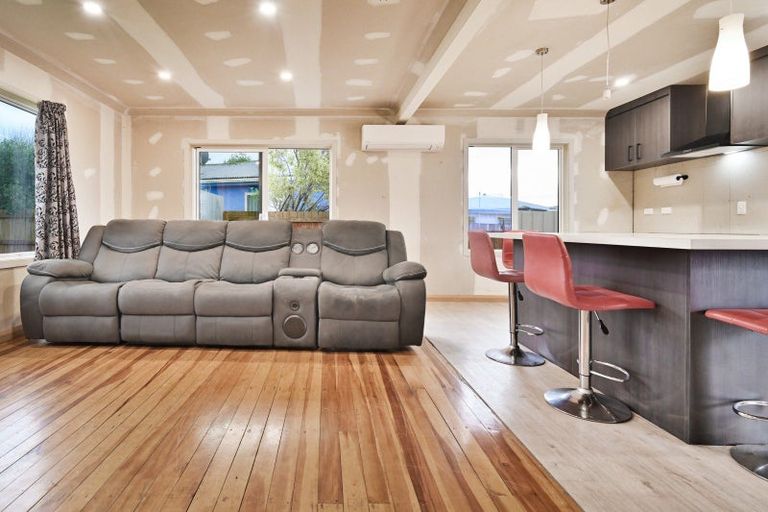 Photo of property in 16 Hillary Crescent, Maraenui, Napier, 4110
