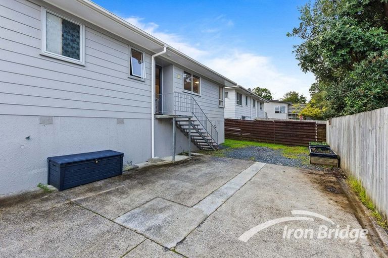 Photo of property in 14 Regency Place, Sunnynook, Auckland, 0632