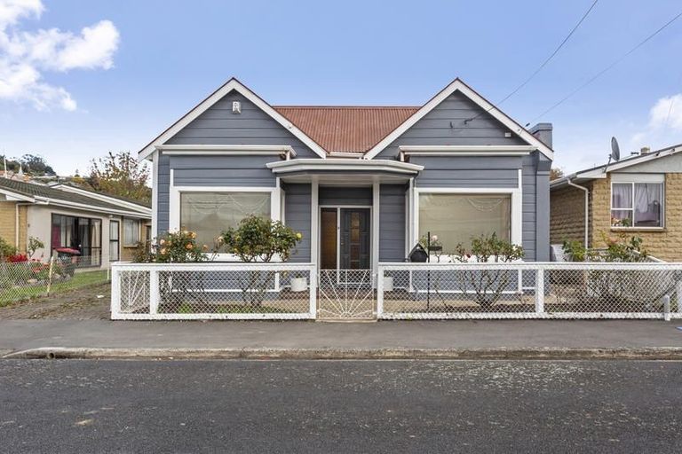 Photo of property in 26 Rutherford Street, Caversham, Dunedin, 9012