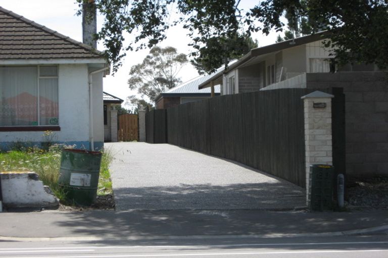 Photo of property in 207a Wainoni Road, Avondale, Christchurch, 8061