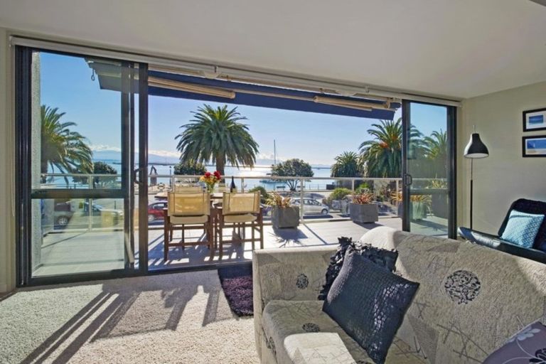 Photo of property in Waterfront Apartments, 2/309 Wakefield Quay, Stepneyville, Nelson, 7010