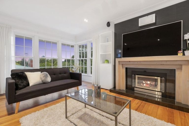 Photo of property in 16 Tainui Street, Frankton, Hamilton, 3204