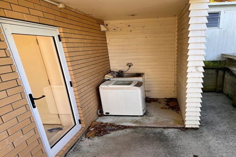 Photo of property in 46 Hadfield Street, Beach Haven, Auckland, 0626