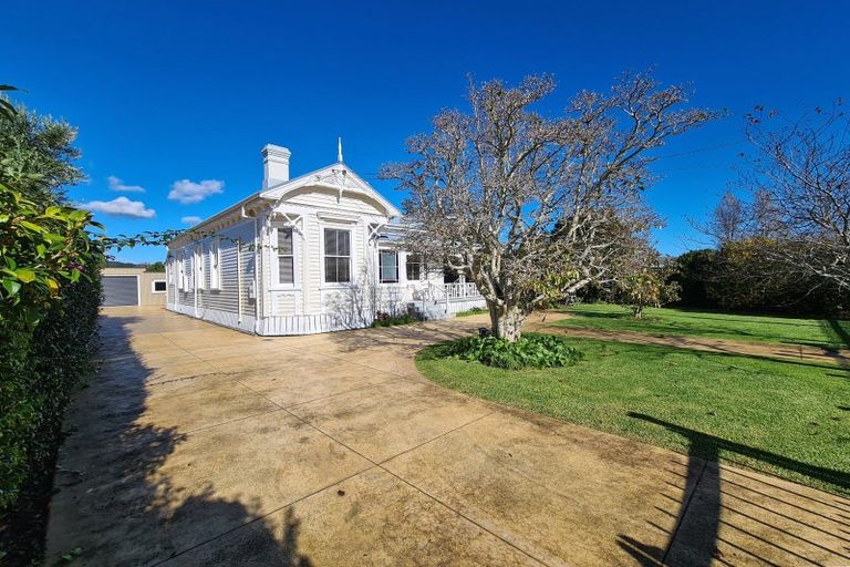 Photo of property in 756 Rings Road, Coromandel, 3506