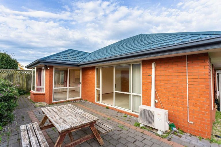 Photo of property in 1/3 Lantern Lane, Halswell, Christchurch, 8025