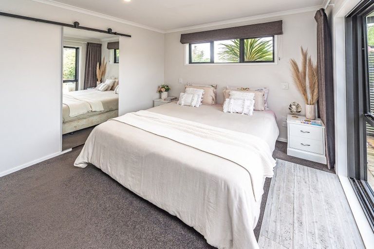 Photo of property in 13 Magnolia Crescent, Tawhero, Whanganui, 4501