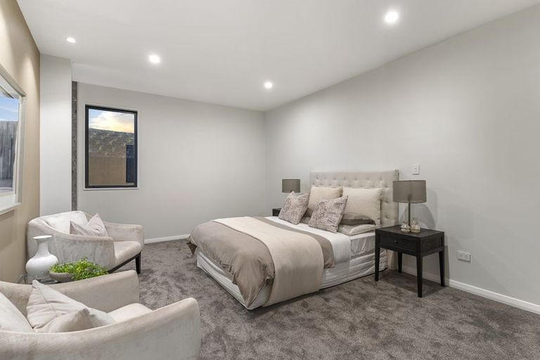 Photo of property in 8 Kumukumu Road, Long Bay, Auckland, 0630