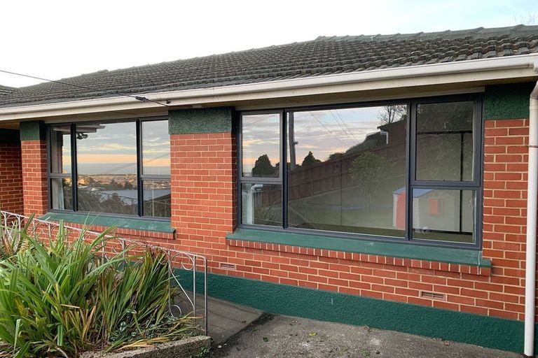 Photo of property in 16 Glenpark Avenue, Mornington, Dunedin, 9011