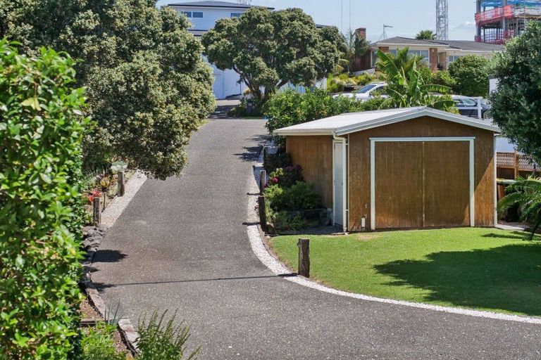 Photo of property in 61 Oceanview Road, Mount Maunganui, 3116