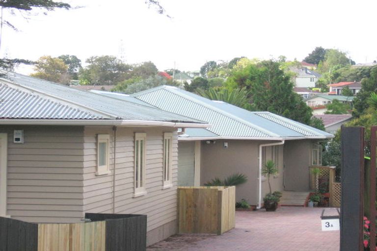 Photo of property in 3a Kereru Street, Henderson, Auckland, 0612