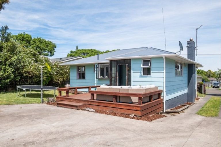 Photo of property in 57 Lyell Road, Outer Kaiti, Gisborne, 4010