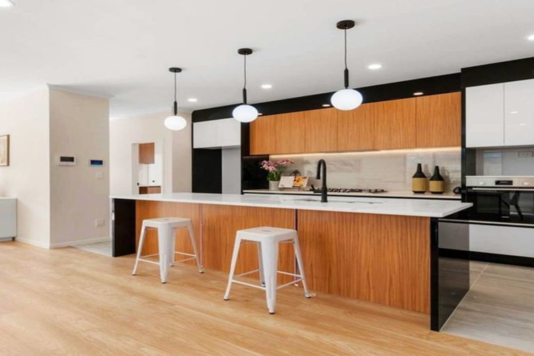 Photo of property in 18 Evergreen Parade, Rosehill, Papakura, 2113