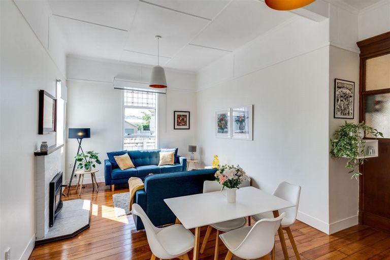 Photo of property in 68 Nelson Crescent, Napier South, Napier, 4110