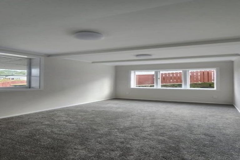 Photo of property in 5 Lane Road, Weymouth, Auckland, 2103